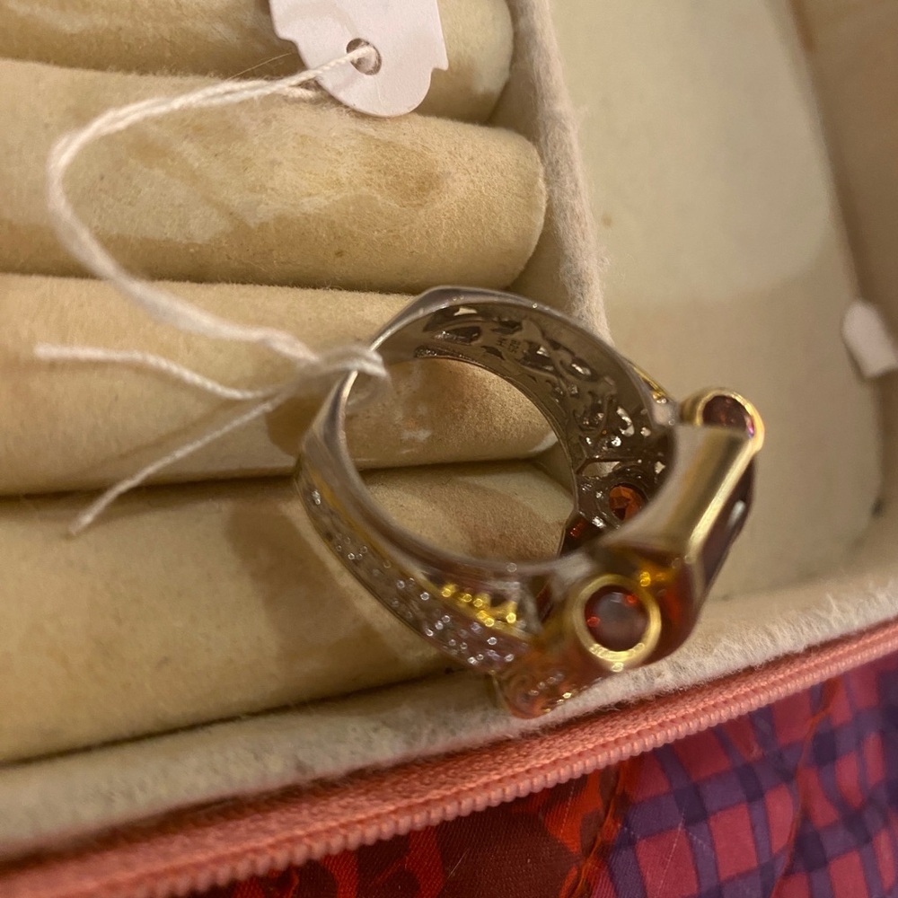A TRUE STATEMENT RING SIZE 8 - Picture 7 of 11